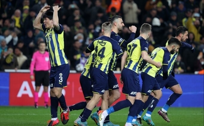 Fenerbahçe’de 16 yabancıdan 7’si yolcu